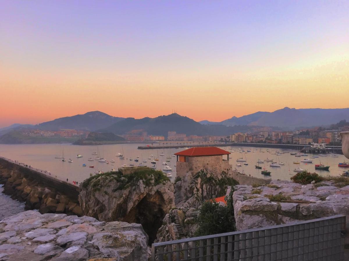 Castro Holidays - Apartamentos Centricos Con Garaje Gratis 乌迪亚莱斯堡 外观 照片
