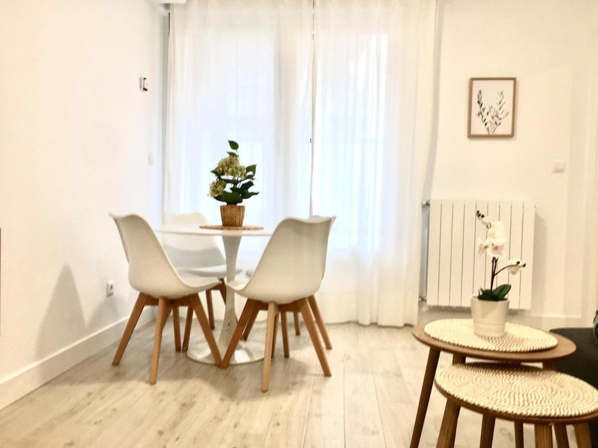 Castro Holidays - Apartamentos Centricos Con Garaje Gratis 乌迪亚莱斯堡 外观 照片