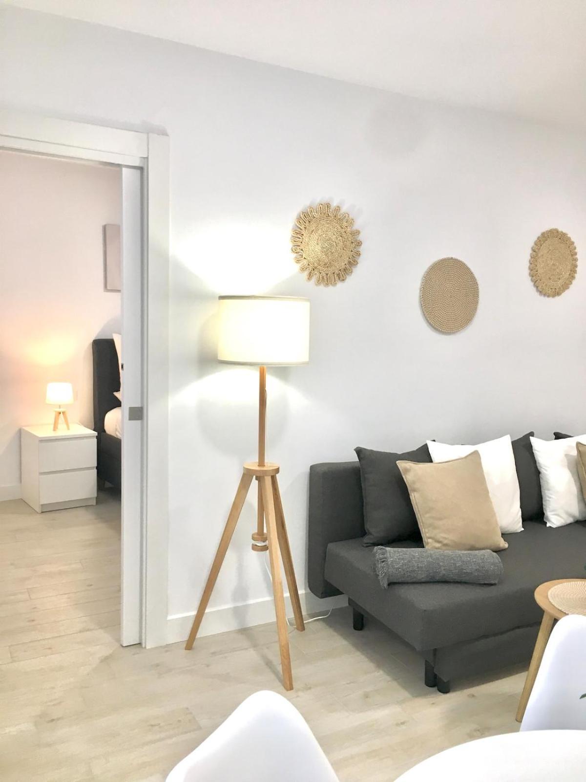 Castro Holidays - Apartamentos Centricos Con Garaje Gratis 乌迪亚莱斯堡 外观 照片