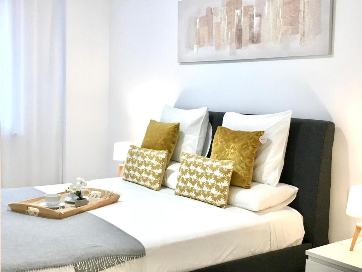 Castro Holidays - Apartamentos Centricos Con Garaje Gratis 乌迪亚莱斯堡 外观 照片