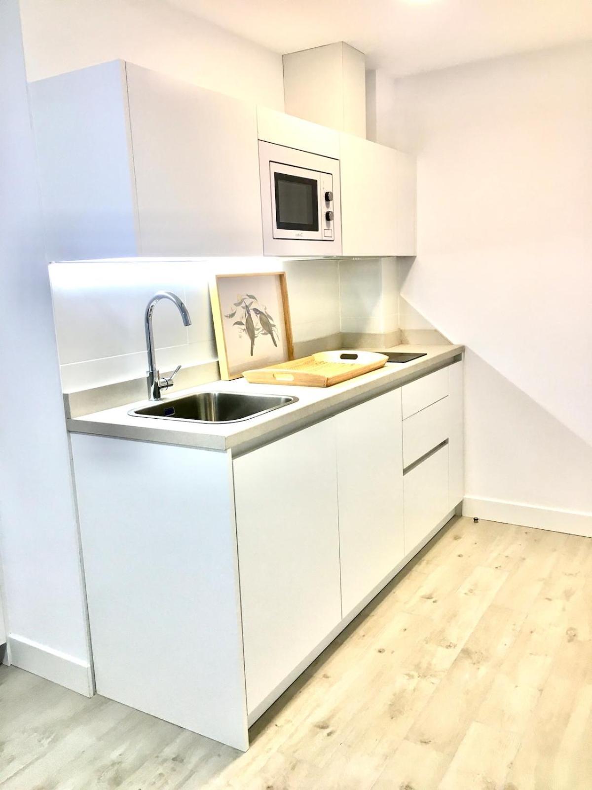 Castro Holidays - Apartamentos Centricos Con Garaje Gratis 乌迪亚莱斯堡 外观 照片