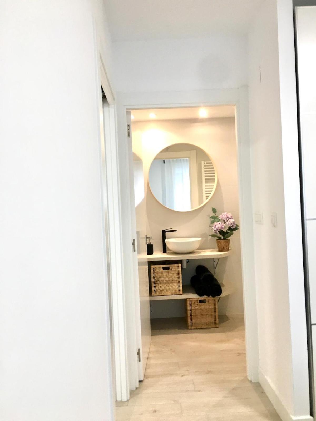 Castro Holidays - Apartamentos Centricos Con Garaje Gratis 乌迪亚莱斯堡 外观 照片